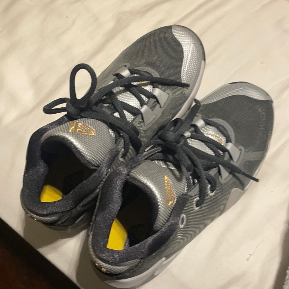 Nike shoe